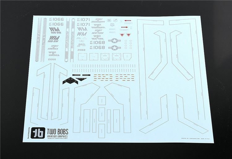 Modelcollect UA72201 USAF B-2A Spirit Stealth strategic Bomber 1/72 – immagine 15