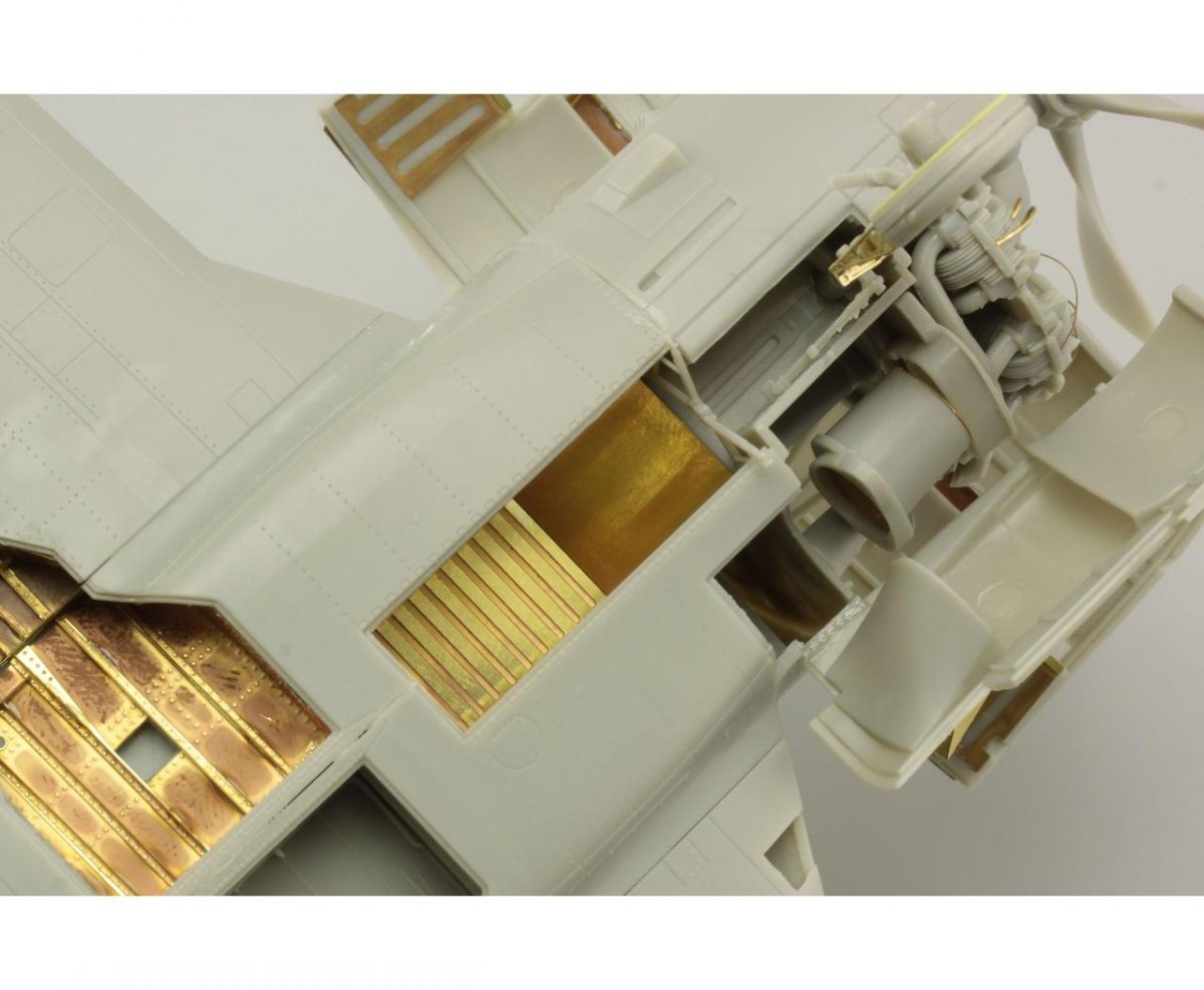 Eduard 32390 T-28B/ D Trojan undercarriage KITTY HAWK 1/32 – Bild 3