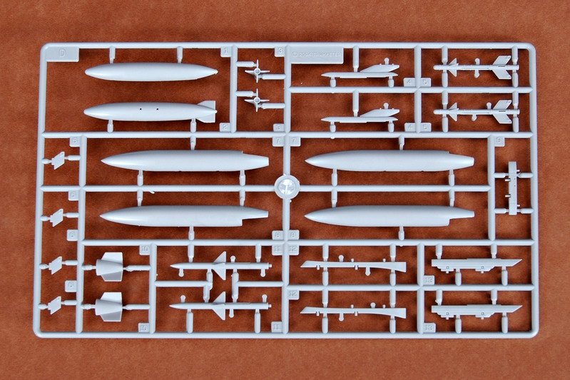 Trumpeter 01611 J-10 Fighter Aircraft 1/72 – Bild 4