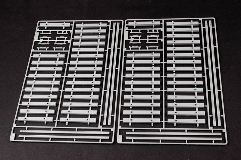 Trumpeter 00219 Locomotive blindée allemande Panzerlok BR57 (1/35)  – image 11