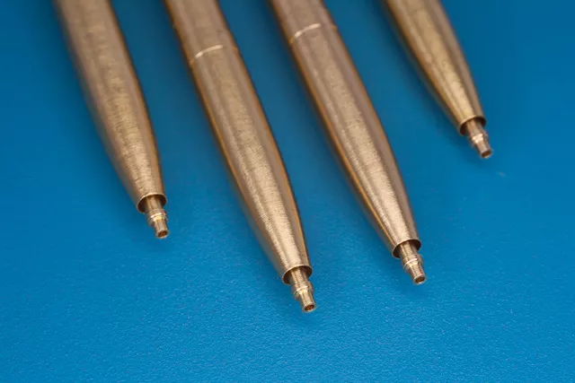 RB Model 32AB11 4 x 20mm Hispano cannons Those barrels where used in Spitfire &amp;quot;wing E&amp;quot; 1/32 – imagen 2