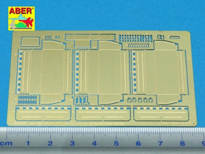 Aber 48025 Cromwell Mk.IV - partie 3 - cosses latérales (TAM) 1/48 – image 3