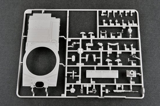 Trumpeter 09511 Char de combat principal ukrainien T-84 1/35 – image 4