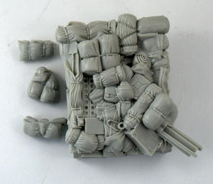 Panzer Art RE35-477 Stowage set for Chevrolet LRDG 1/35 – immagine 3