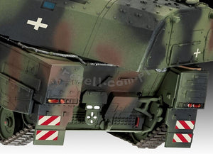 Revell 03347 Panzerhaubitze 2000 1/72 – image 4