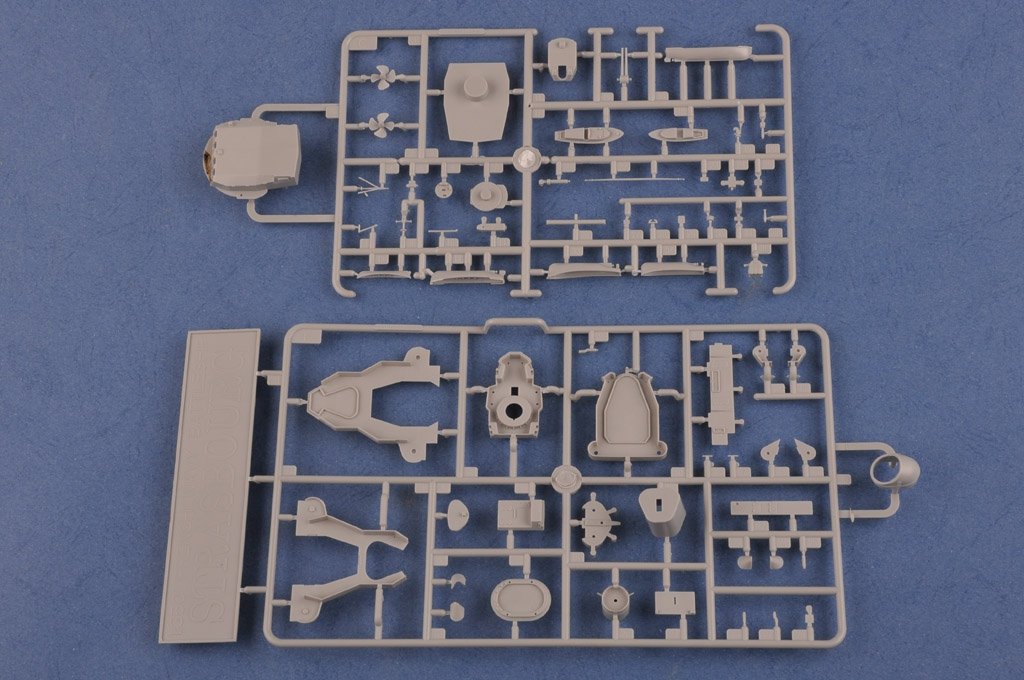 Hobby Boss 86507 French Navy Strasbourg Battleship 1/350 – immagine 6