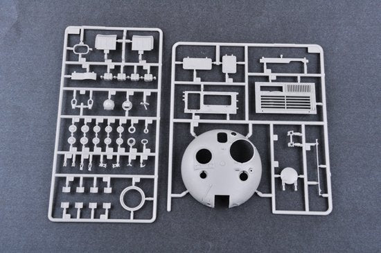 Trumpeter 01551 Russian T-62 Mod.1975 (Mod.1962+KTD2) – image 11