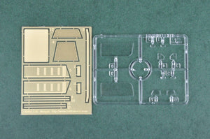 Hobby Boss 82467 Meng Shi 1.5 ton Military Light Utility Vehicle- Parade Versi 1/35 – immagine 6