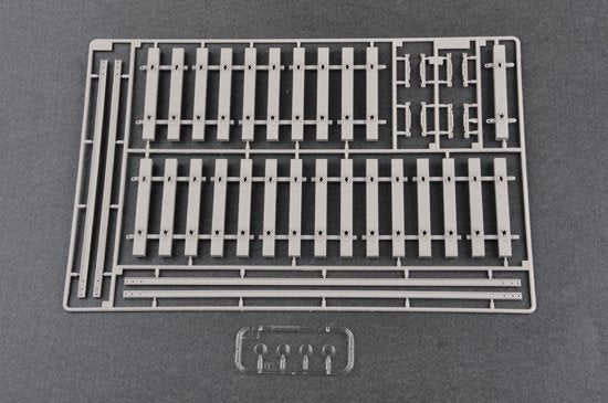 Trumpeter 00223 German Armored Train Panzertriebwagen Nr.16 – Bild 4
