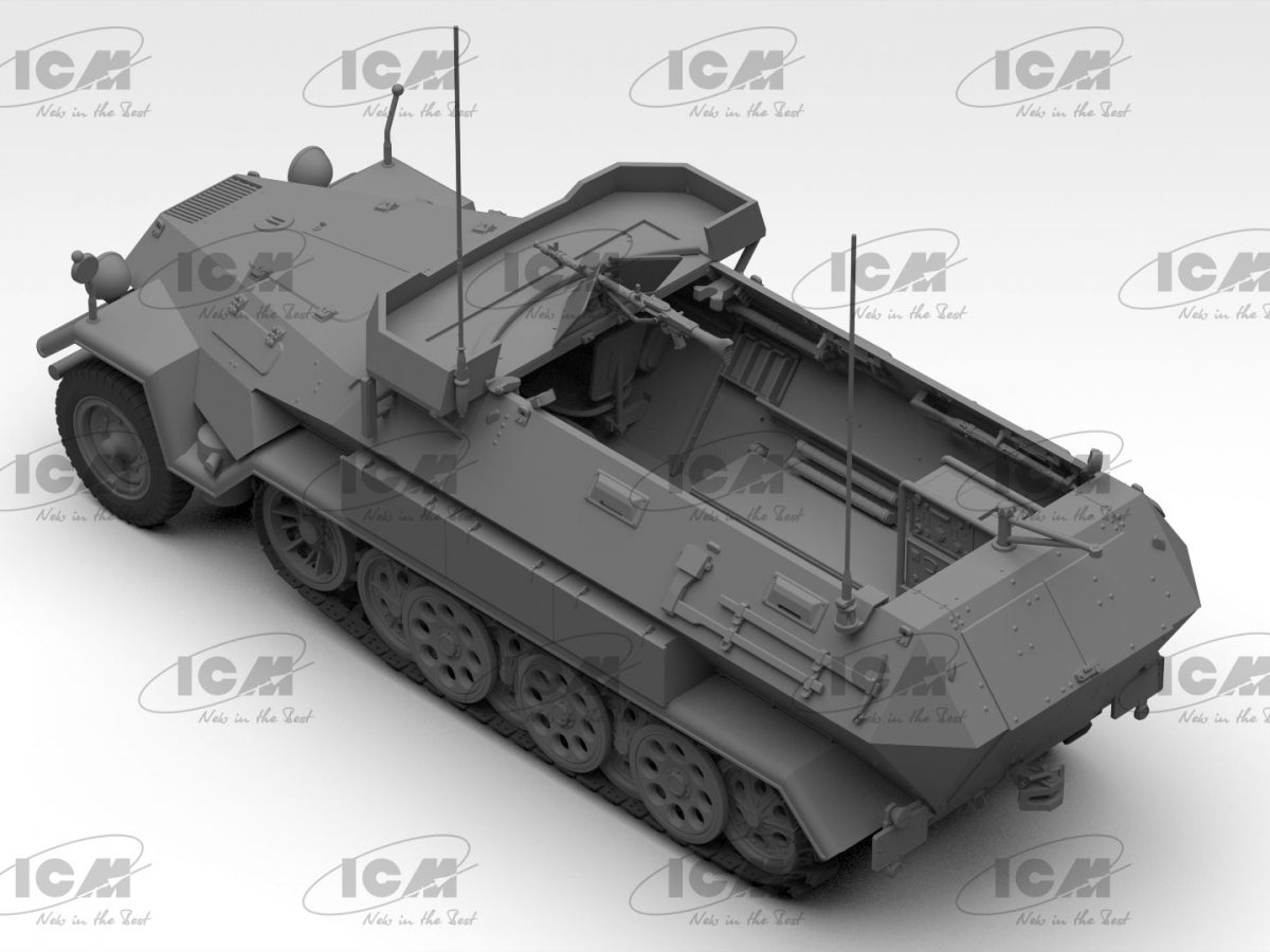 ICM 35105 Beobachtungspanzerwagen Sd.Kfz.251/18 Ausf.A WWII German Observation Vehicle with crew 1/35 – image 6