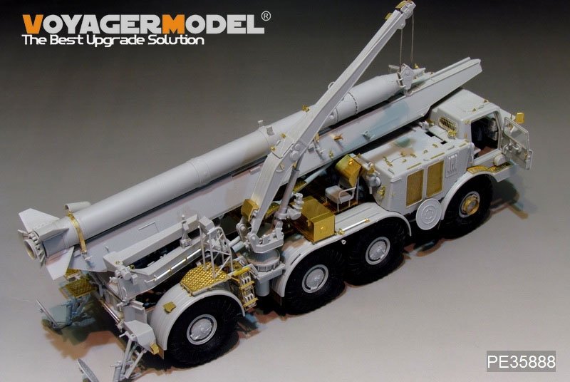 Voyager Model PE35888 Modern Russian 9P113 TEL w/9M21 rocket Basic for TRUMPETER 1/35 – zdjęcie 4