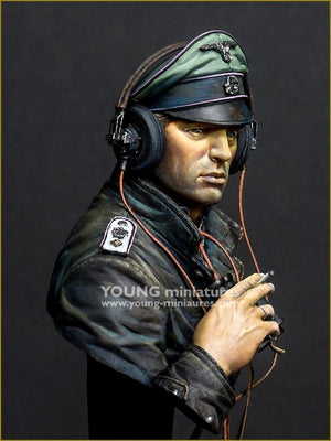 Young Miniatures YM1876 SS Panzer Commander Normandie 1944 1/10 – immagine 7