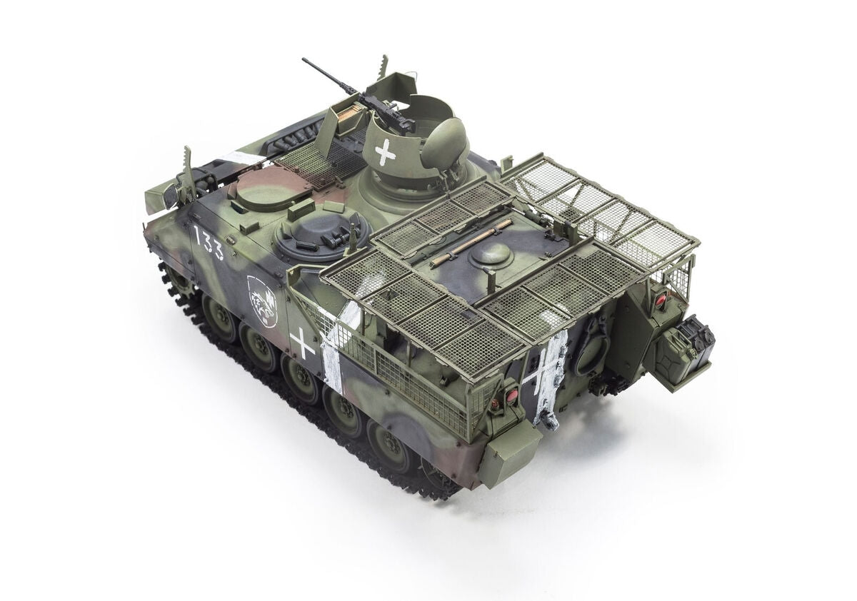 AFV Club 35361 YPR-765 PRI.50 APC w/ .50-caliber M2 HB machine gun 1/35 – image 4