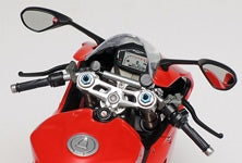 Tamiya 14129 Ducati 1199 Panigale S 1/12 – image 7