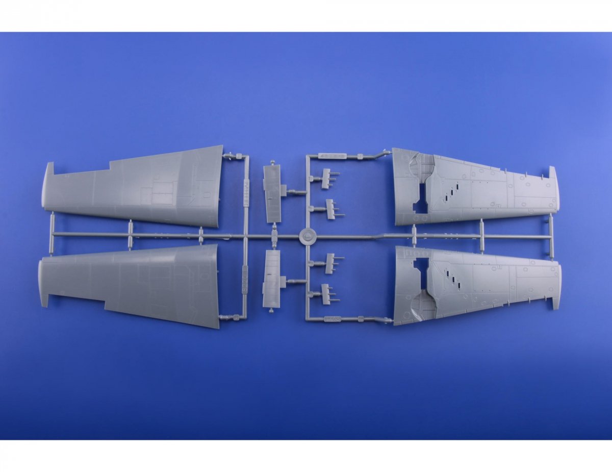 Eduard 84133 F6F-5N Nightfighter 1/48 – imagen 5
