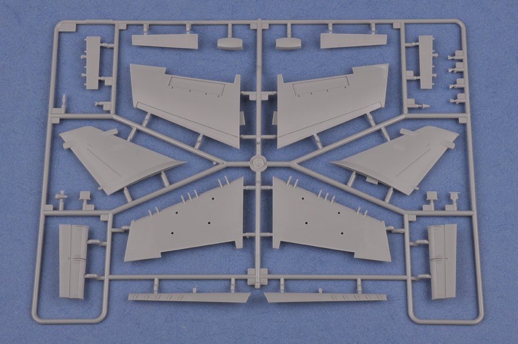Hobby Boss 81742 A-1A Ground Attack Aircraft 1/48 – immagine 4