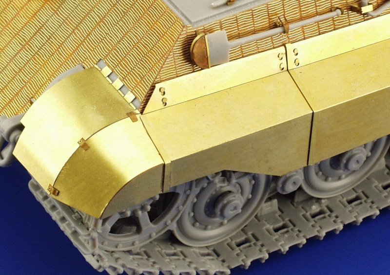 Eduard BIG3532 KING TIGER HENSHEL DRAGON 1/35 – image 11