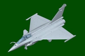 Trumpeter 01690 PAF J-10CE Multi-Role Fighter &amp; IAF Rafale 2 in 1 1/72