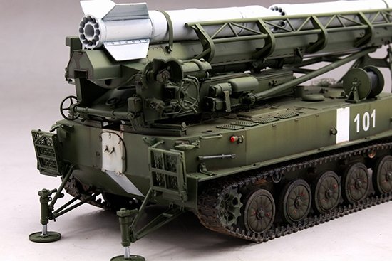 Trumpeter 09545 2P16 Launcher with Missile of 2k6 Luna (FROG-5) 1/35 – immagine 11