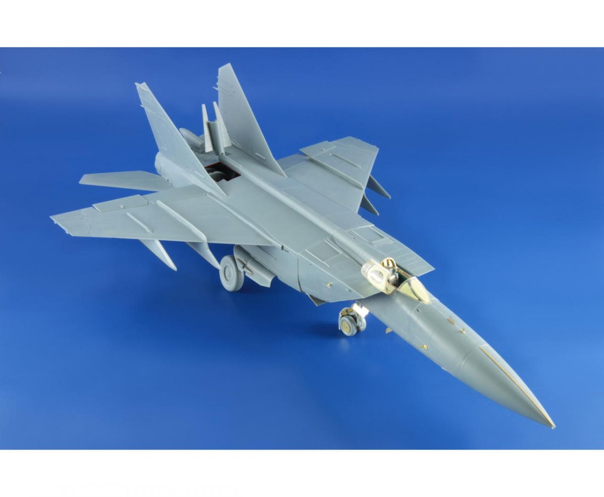 Eduard 48797 MiG-25PD/ PDS Foxbat exterior KITTY HAWK 1/48 – Bild 6