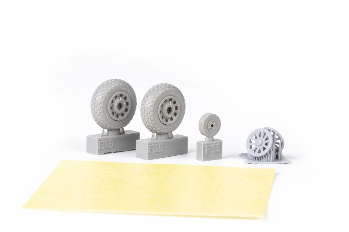 Eduard 648987 P-51B / C wheels oval tread EDUARD 1/48 – immagine 4