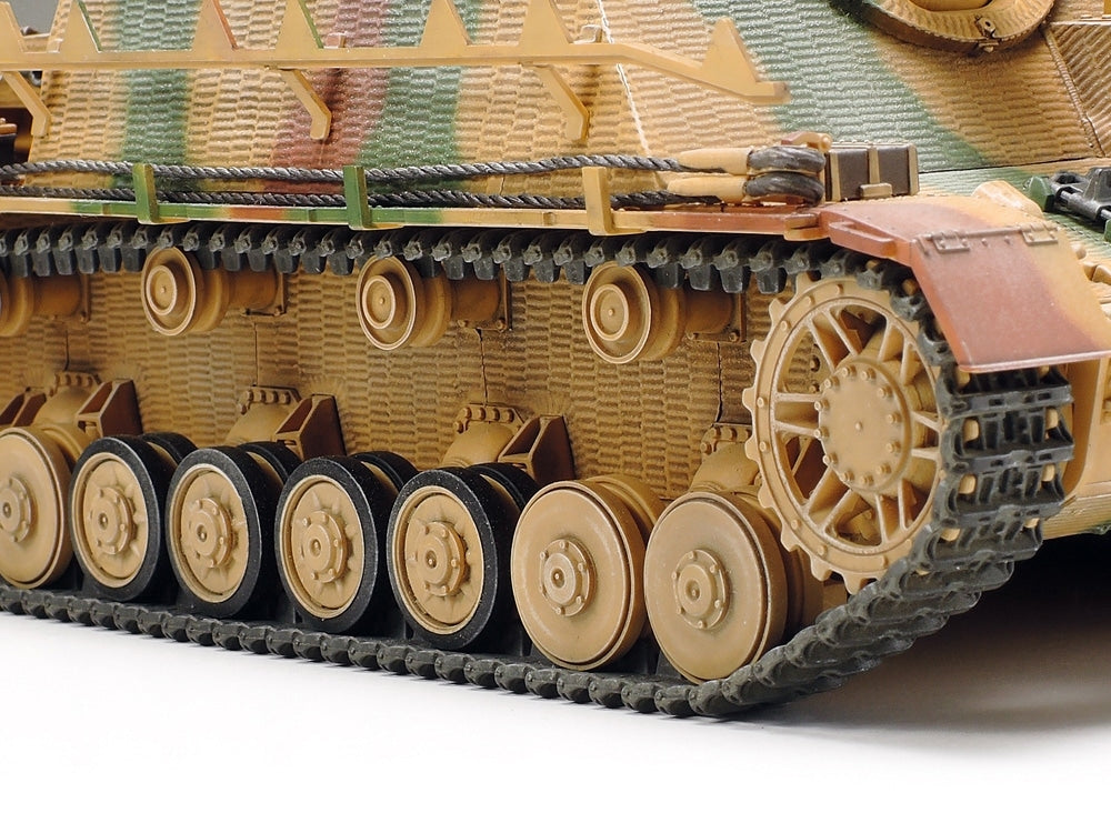 Tamiya 35353 Sd.Kfz.166 Sturmpanzer IV Brummbar Late Production 1/35 – Bild 6