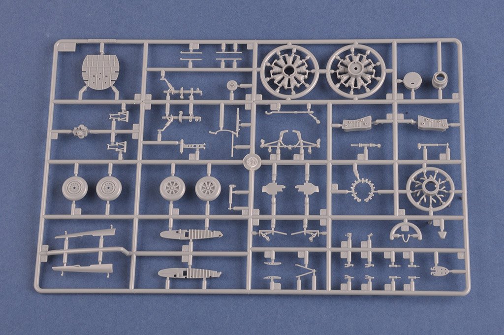 Hobby Boss 80384 F4U-1D Corsair 1/48 – Bild 10