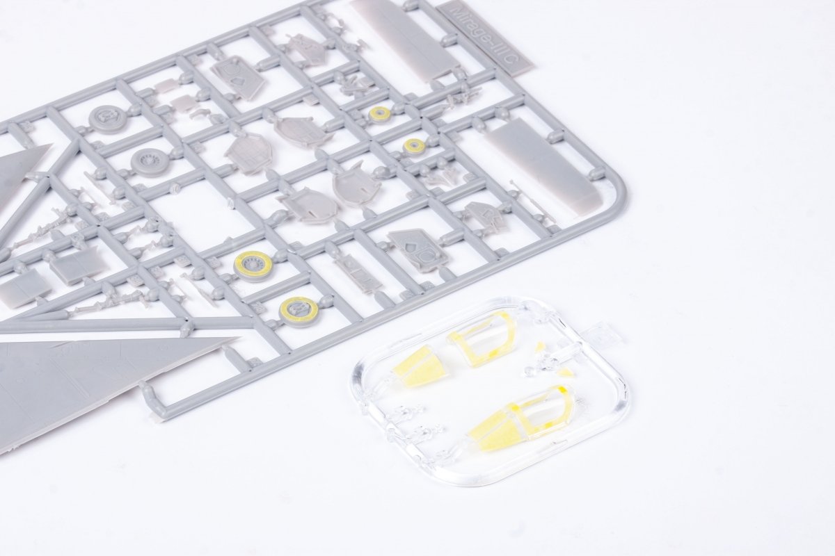 Eduard CX609 Mirage III CJ MODELSVIT 1/72 – immagine 4