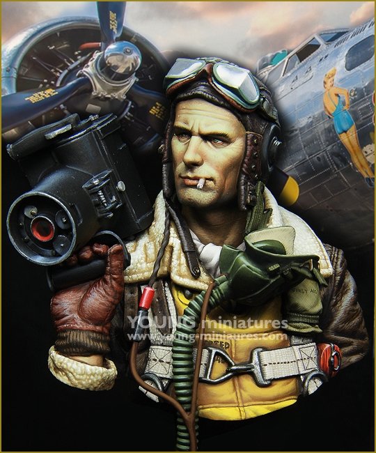 Young Miniatures YM1872 B-17 CREW with K20 CAMERA 1/10 – zdjęcie 2