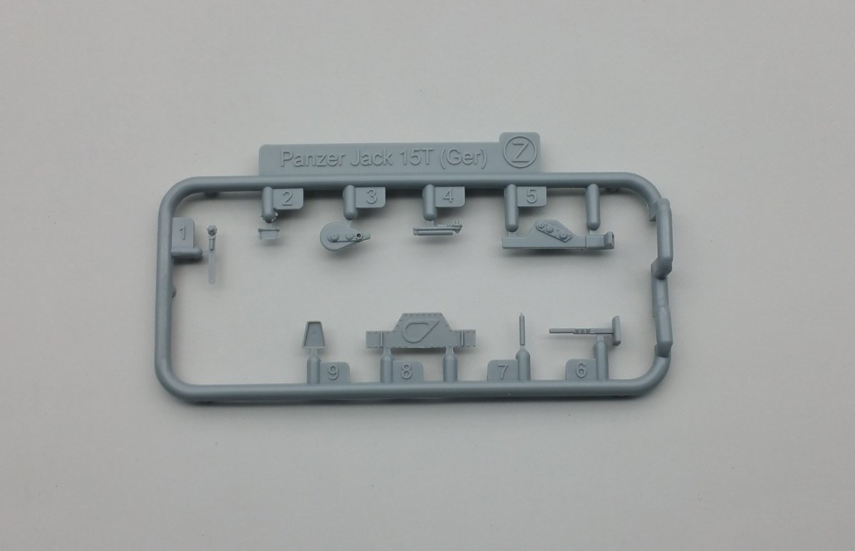 Amusing Hobby 35A021 Jagdpanzer 38(D) 1/35 – Bild 10