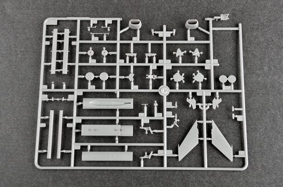Trumpeter 01685 Nanchang Q5C 1/72 – imagen 4