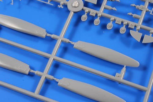 Special Hobby 48121 V-173 Flying Pancake (1/48)  – image 12