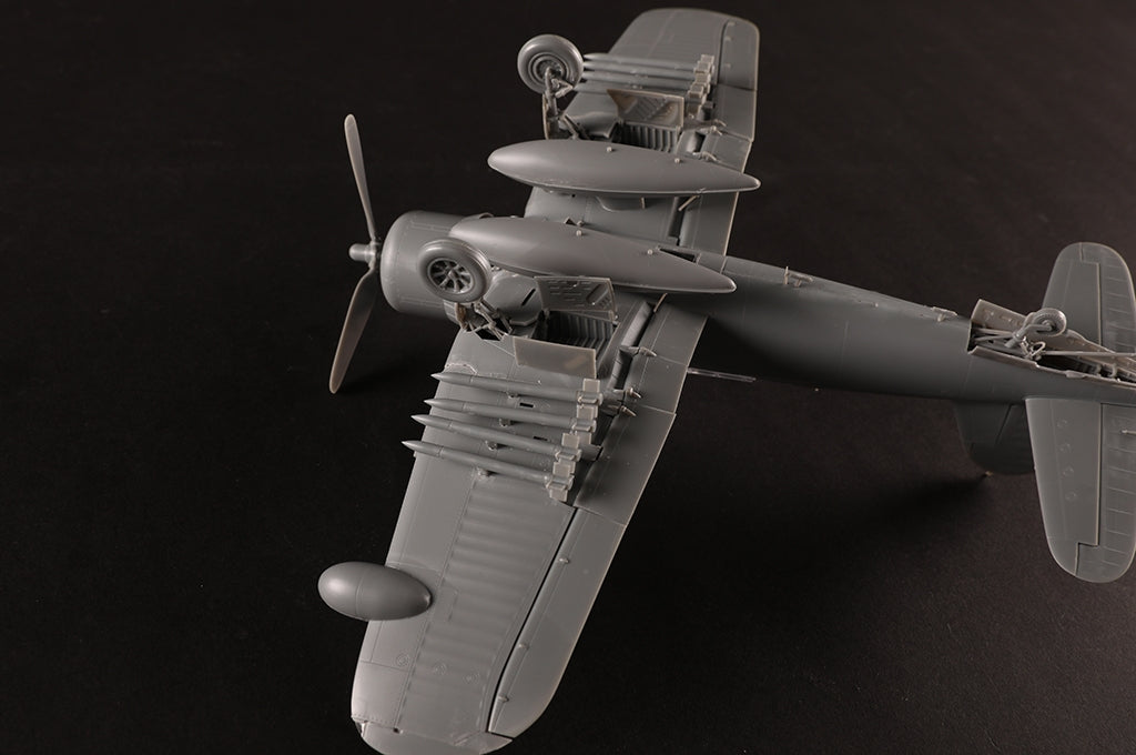 Hobby Boss 80385 F4U-2 Corsair 1/48 – zdjęcie 12
