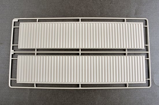 Trumpeter 01077 3M54 Club-k in 40-feet variant 1/35 – zdjęcie 9