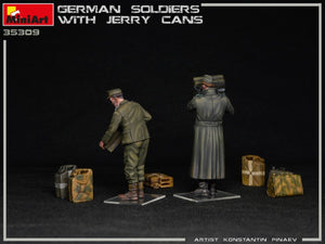 MiniArt 35286 GERMAN SOLDIERS WITH JERRY CANS 1/35 – Bild 3
