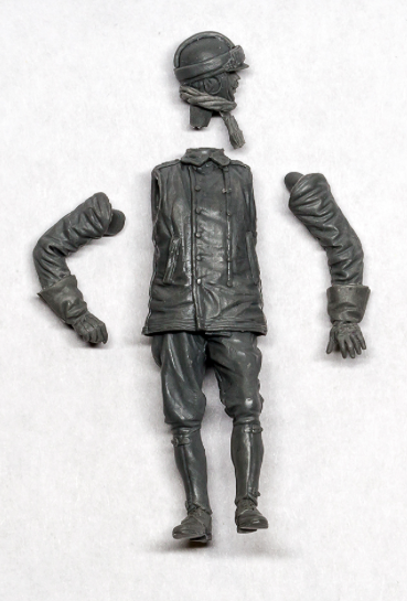 Copper State Models F32-008 Gotha Bomber German Crew WWI Figures 1/32 – image 3