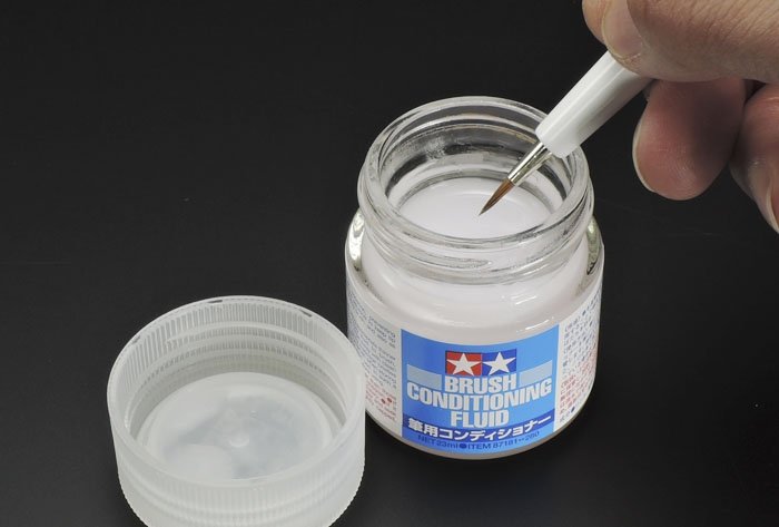 Tamiya 87181 Brush Conditioning, 23ml