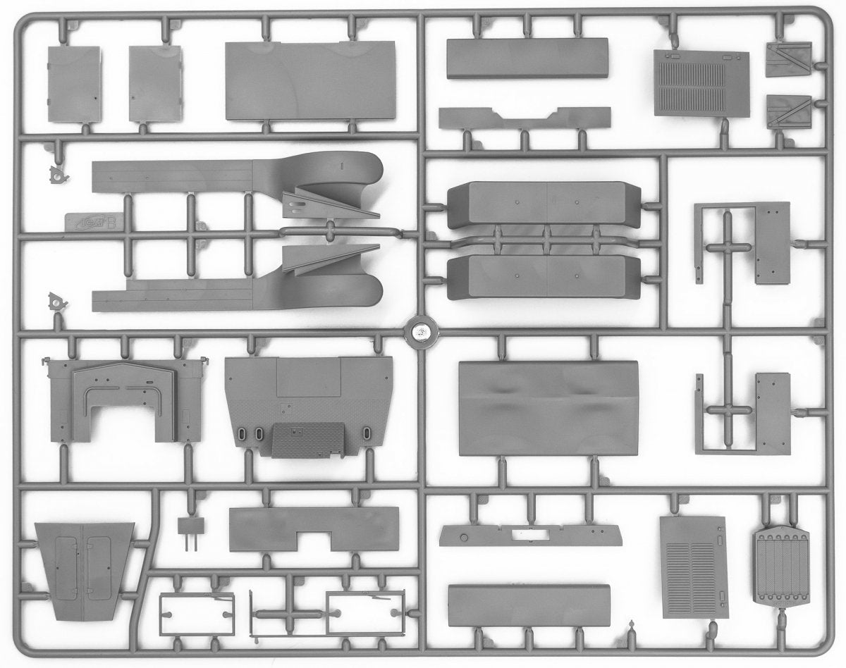 ICM DS3509 Wehrmacht Radio Trucks (Henschel 33D1 Kfz.72, Krupp L3H163 Kfz.72) 1/35 – zdjęcie 5