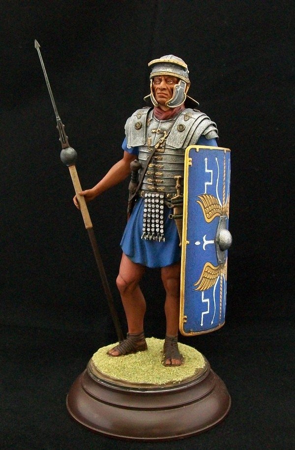MiniArt 16007 ROMAN LEGIONARY II CENTURY A.D. 1/16 – immagine 2