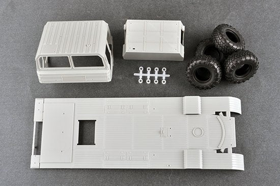 Trumpeter 01069 PHL-03 Multiple Launch Rocket System 1/35 – imagen 4