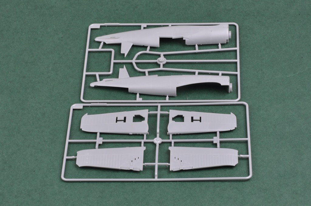 Hobby Boss 80387 F4U-4 Corsair Late version 1/48 – imagen 5