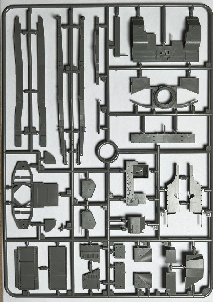 Thunder Model 35209 Morris Bofors C9/B Late The Iconic British WWII Gun Truck 1/35 – immagine 8