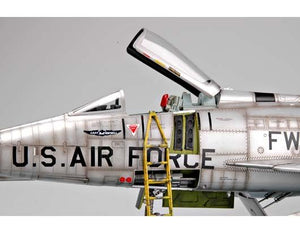 Trumpeter 02232 North American F-100D Fighter 1/32 – immagine 10