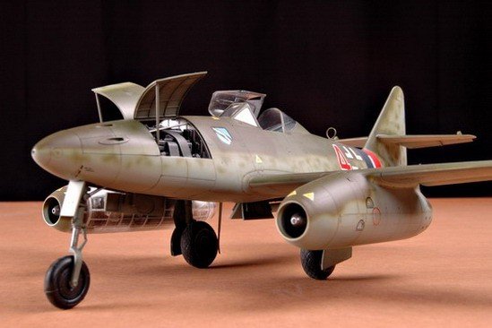 Trumpeter 02235 Messerschmitt Me 262 A-1a 1/32 – Bild 4