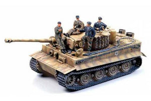Tamiya 25401 German Tiger I Late Version w/Ace Commander and Crew – zdjęcie 2