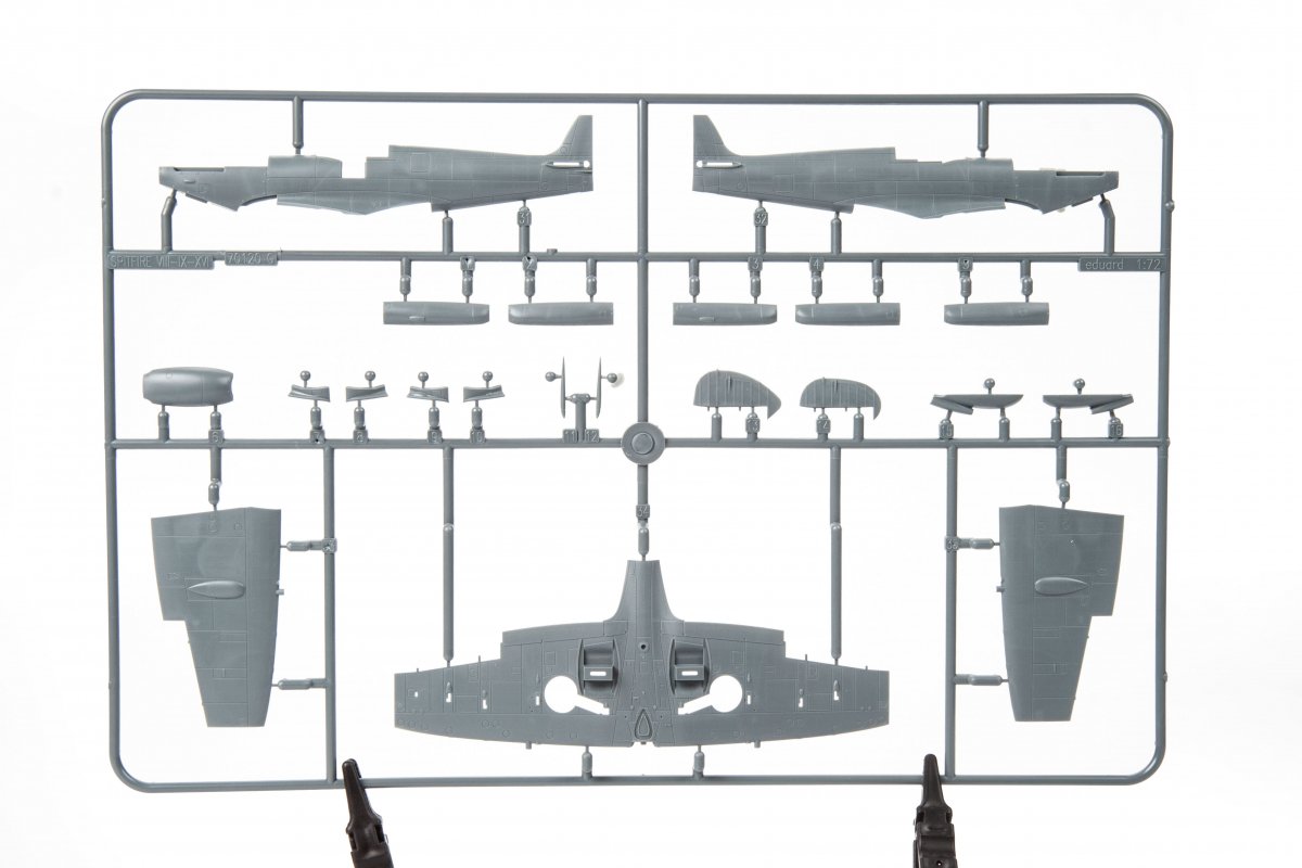 Eduard 7460 Spitfire F Mk. IX 1/72 – imagen 10