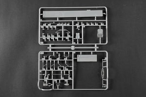Trumpeter 05112 UH-1B Huey - Gunship 1/35