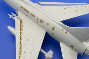 Eduard 73363 F-100C S. A. 1/72 TRUMPETER – imagen 10