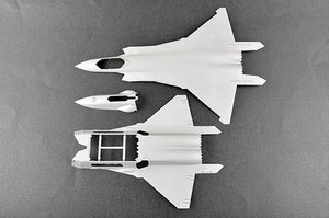 Trumpeter 05811 Chinese J-20 Mighty Dragon 1/48 – imagen 2