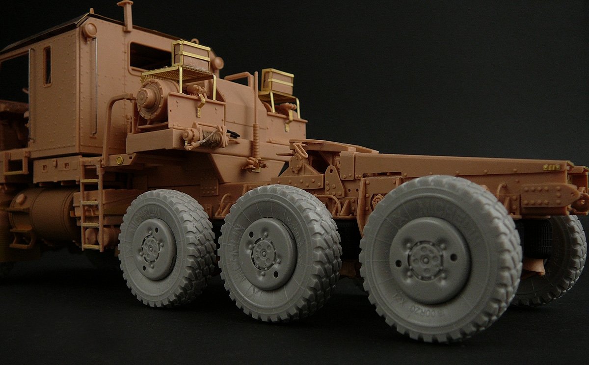 Panzer Art RE35-121 Road wheels for M1070 truck tractor 1/35 – immagine 6